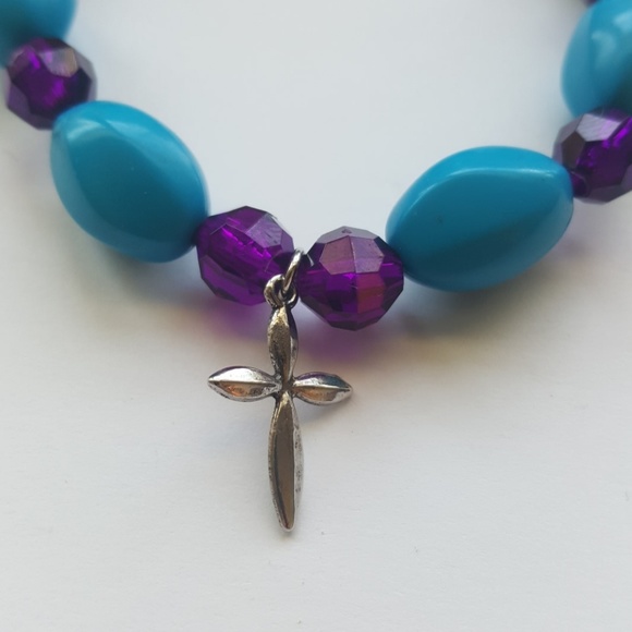 💙💜Hand crafted//🙏 Cross😇 Statement Bracelet💎 - Picture 2 of 3